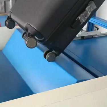 Mesin pengujian bagasi turun tangga Case down stairs durability tester