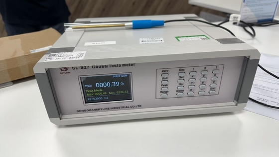 EN71-1 medan arus searah Dc Gaussmeter Resolusi 5 G Keakuratan tinggi